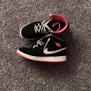 COPY - Air Jordan 1 Mid Retro Black Pink